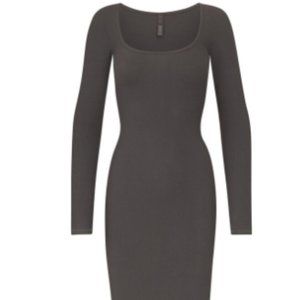 SKIMS SOFT LOUNGE LONG SLEEVE DRESS | GUNMETAL SIZE SMALL, NWT